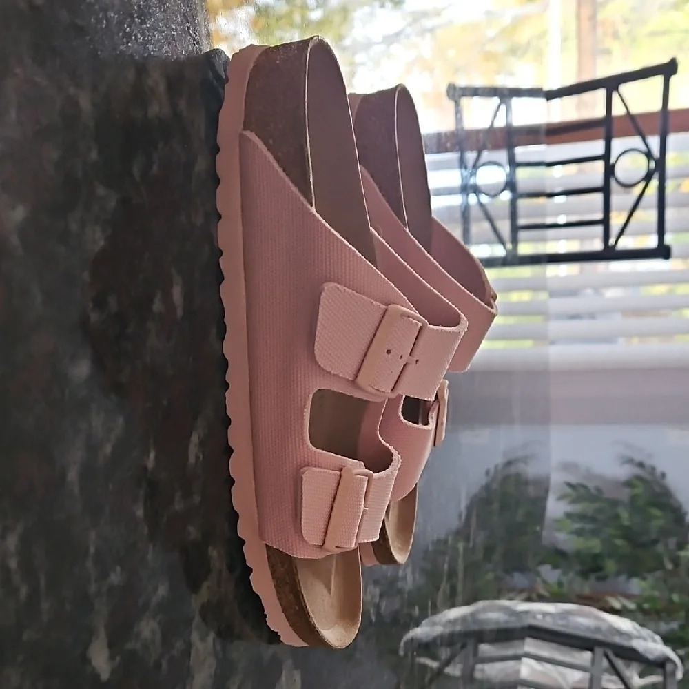 Birkenstock NWT Light Pink Double Strap Sandals - Picture 4 of 7